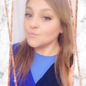 Meet your Posher, Leticia